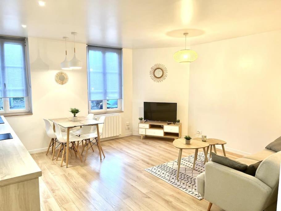 Apartmán Le Ptit Bouchon - Lumineux Et Calme Proche Commerces Sainte-Savine Exteriér fotografie